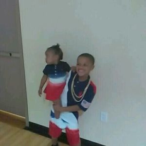 Meet your Posher, Lavail